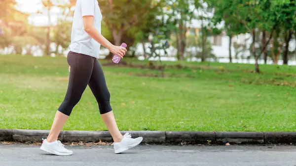 beneficios de caminar todos los días