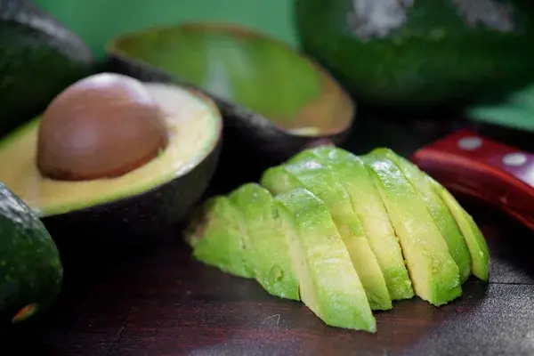 Palta como alimento con grasa saludables